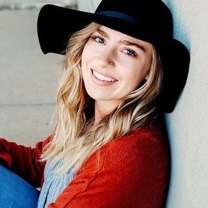 Meet your Posher, Grace